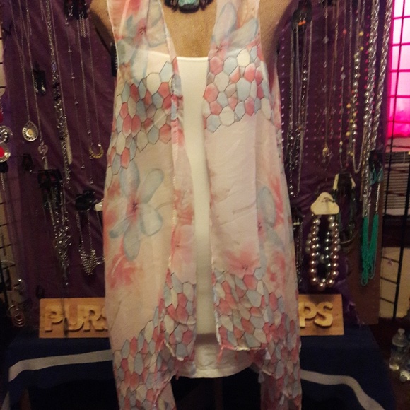 Shawls - Picture 3 of 3